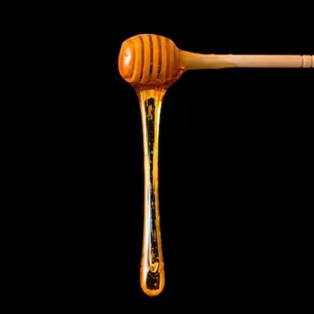 6x Under Arm Wax 🐝 Pk at Beautee Hive in Bayonne, NJ